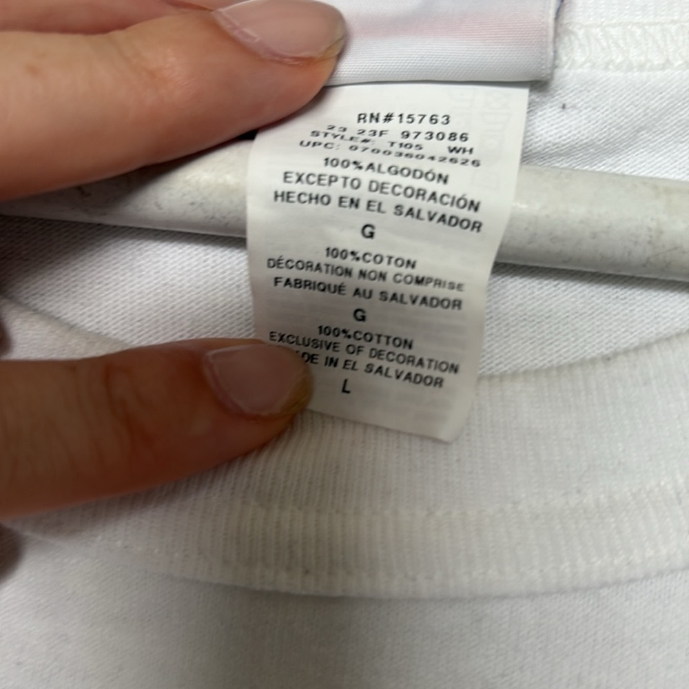 Macy’s 4th of July White Graphic Tee Unisex Large - Picture 8 of 8